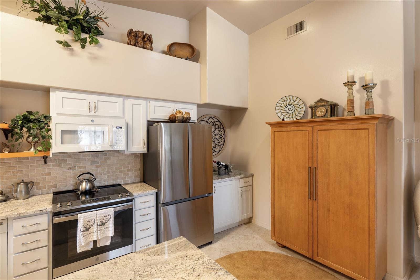 PLAZA DE FLORES - Residential