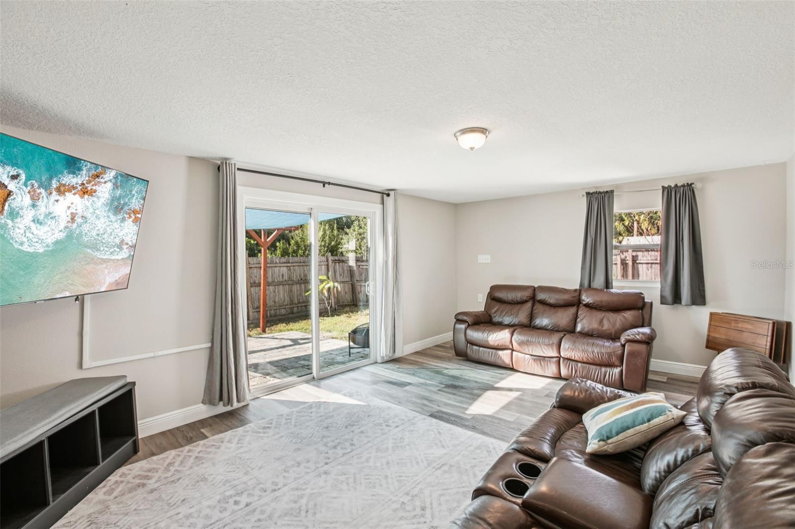 2767 DOVEWOOD STREET