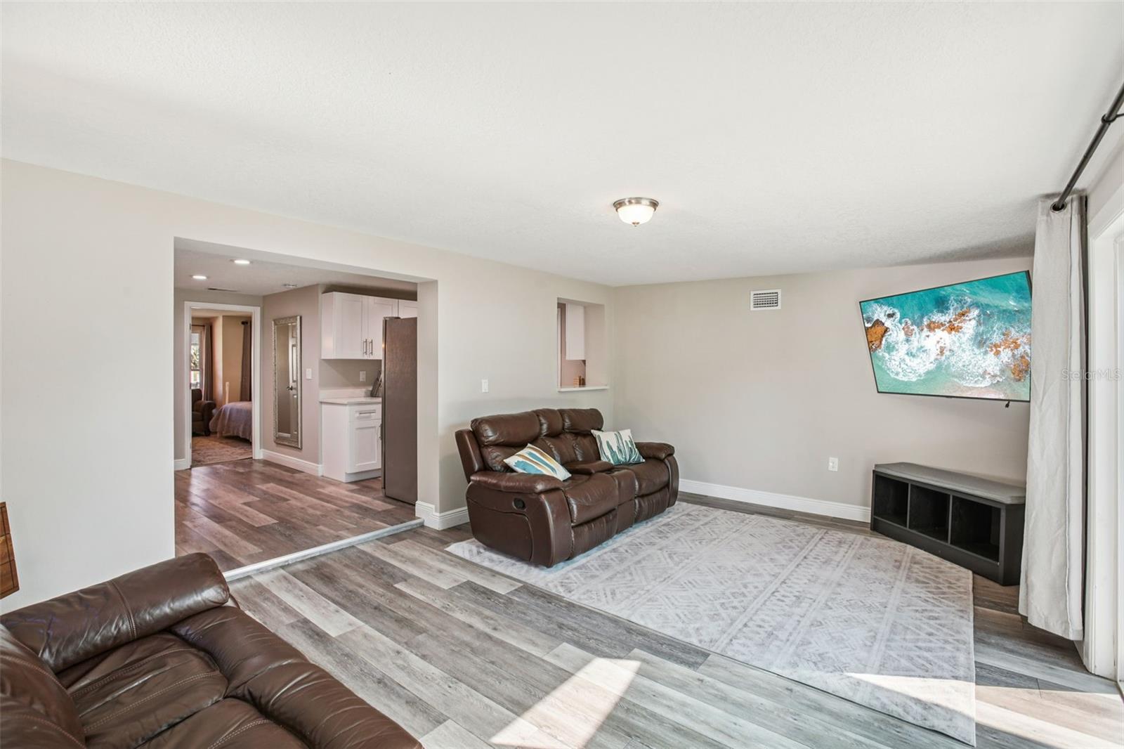 2767 DOVEWOOD STREET