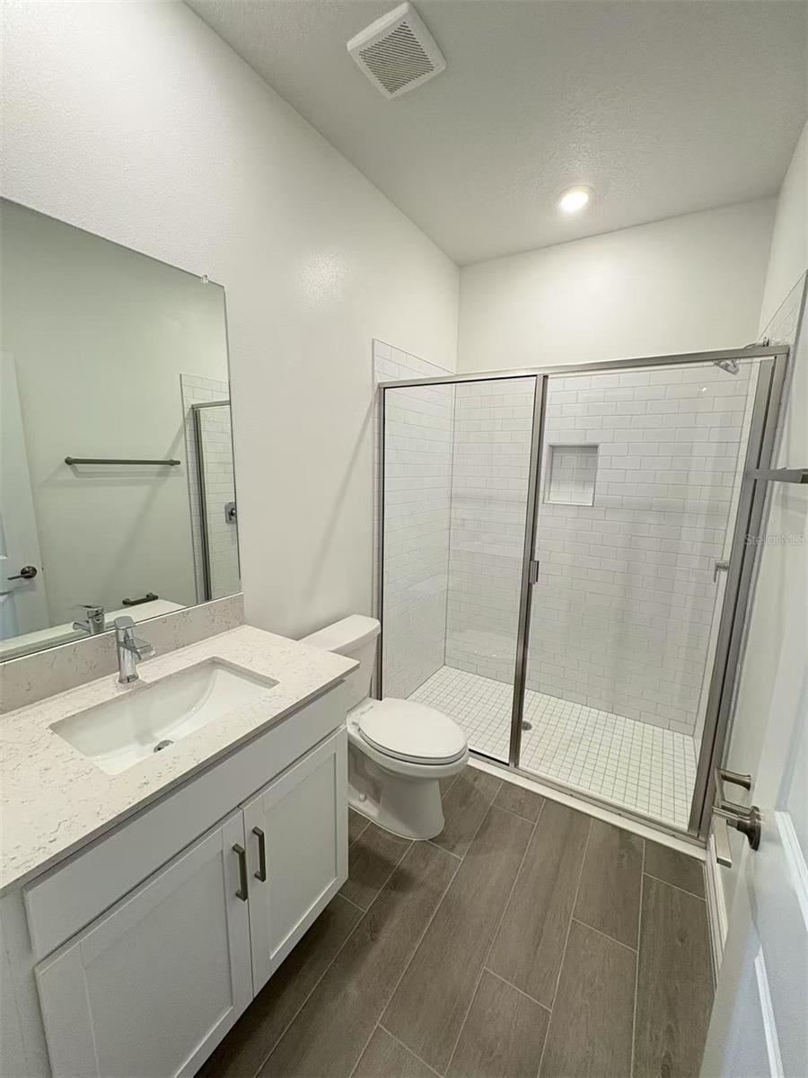 STONEGATE PRESERVE IA - Residential Lease