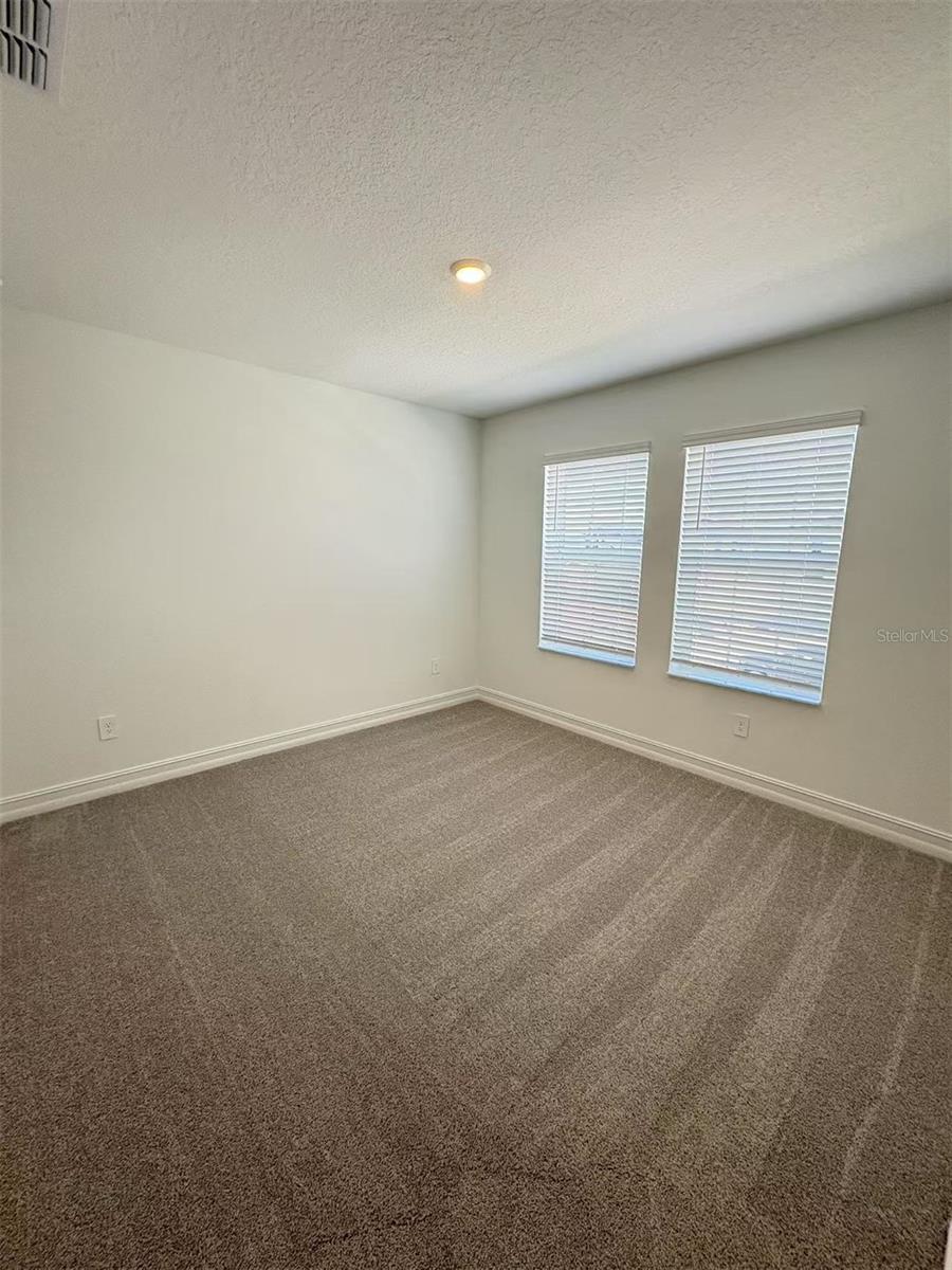 STONEGATE PRESERVE IA - Residential Lease