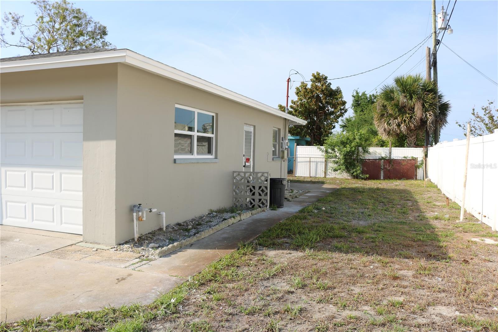 7014 JASMINE BOULEVARD