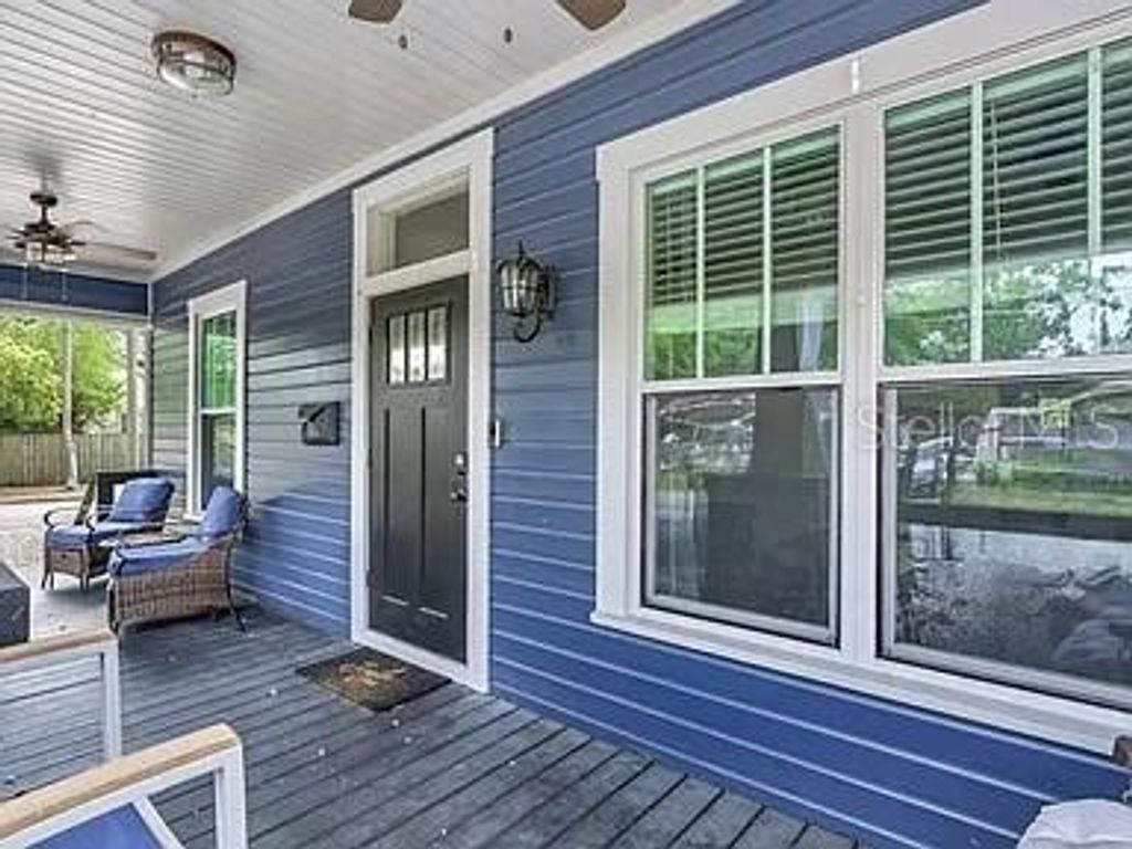 Photo of 4102 N Branch Avenue, Tampa, FL 33603 (MLS # TB8433827)