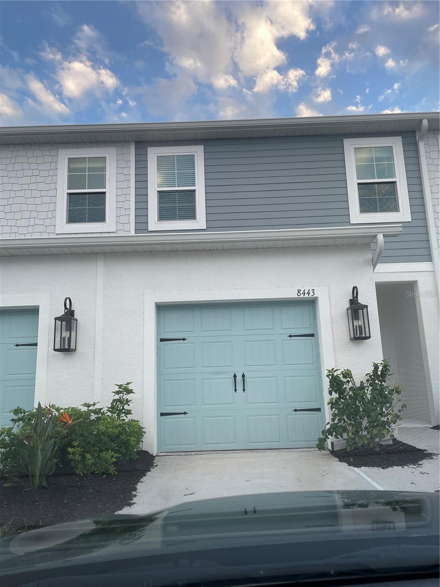 THIS PROPERTY WILL BE AVAILABLE MAY - DEC 2026, Beautiful new Townhouse in the new Booming North River Ranch. Call for available dates. This 3 bedroom 2.5 bath home offers new carpet, cabinets and stainless appliance. There is an open floor plan on the first level with the kitchen, great room combination. The powder room is available for convenience. The second level has 3 bedrooms and 2 bathrooms with a large open area. There is a master bedroom with double sink vanity, walk in shower and walk in closet. This community is close and convenient to shopping, schools and the interstate. There is a clubhouse, pool and beautiful walking paths. GREAT NEW RATE!