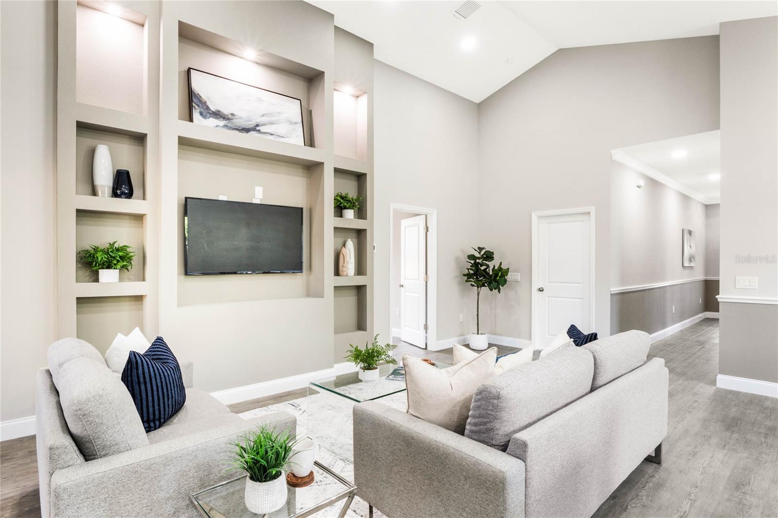 ORLO VISTA TERRACE - Residential