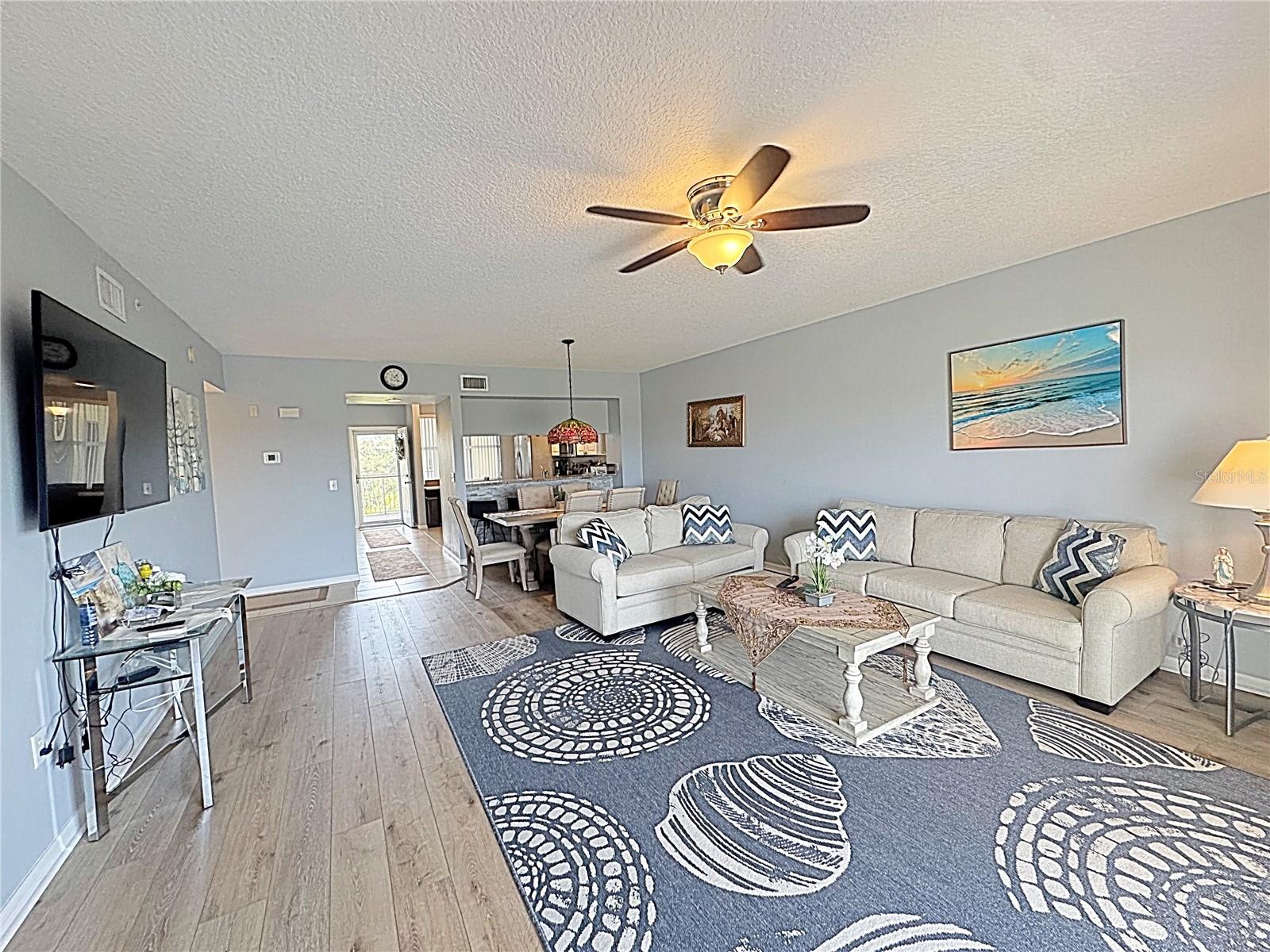 COUNTRY CLUB CONDO AT EAST BAY - Residential Lease