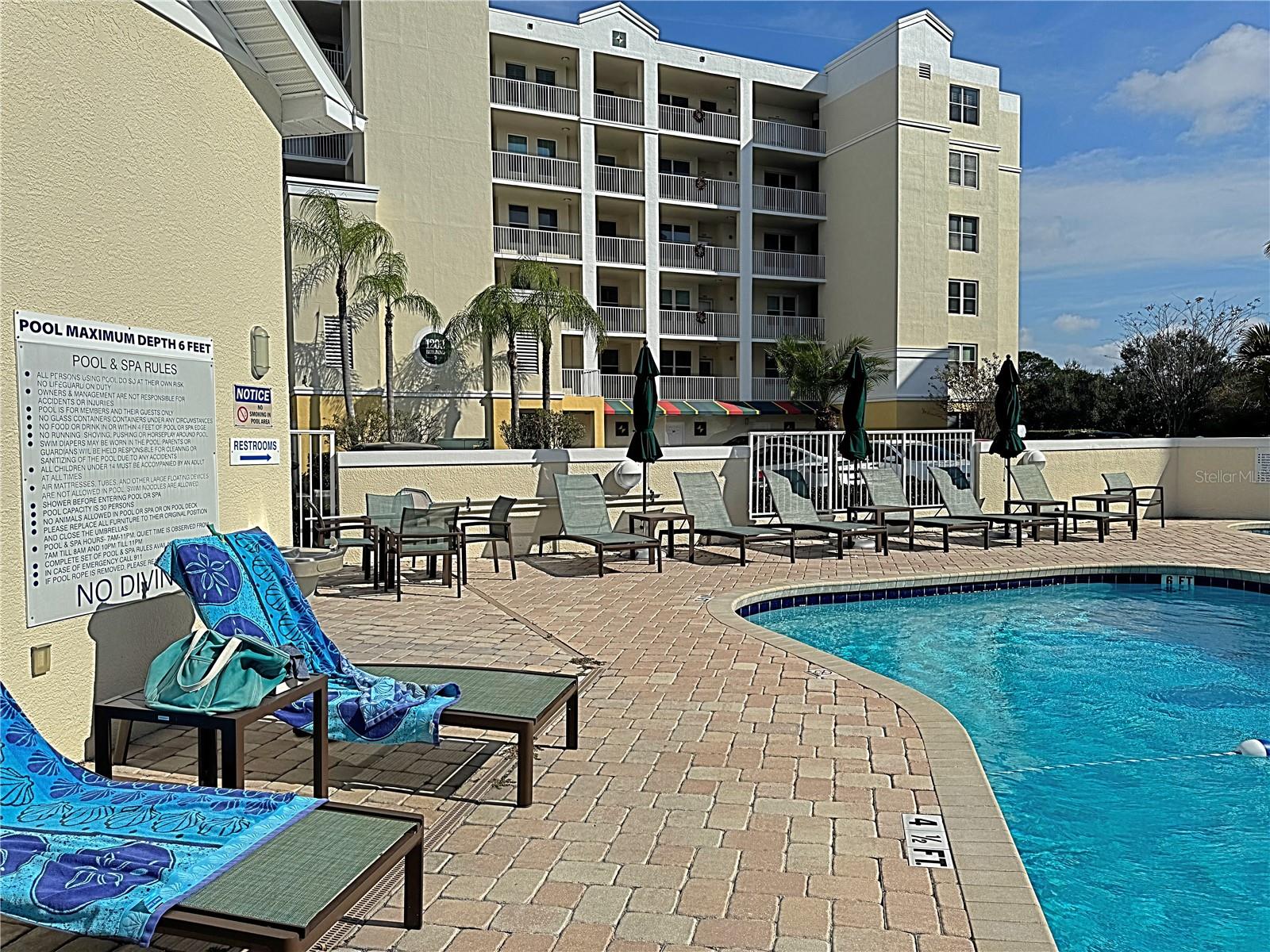 COUNTRY CLUB CONDO AT EAST BAY - Residential Lease