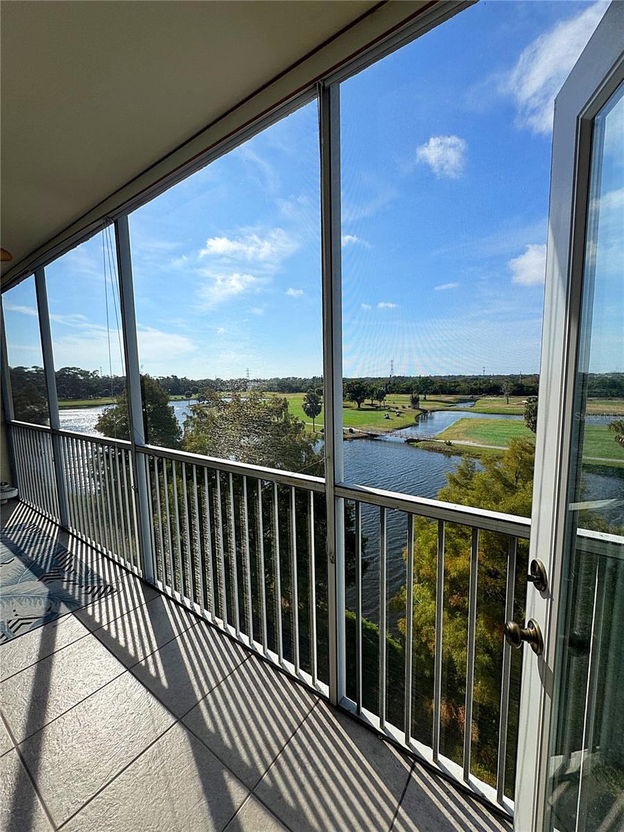 COUNTRY CLUB CONDO AT EAST BAY - Residential Lease