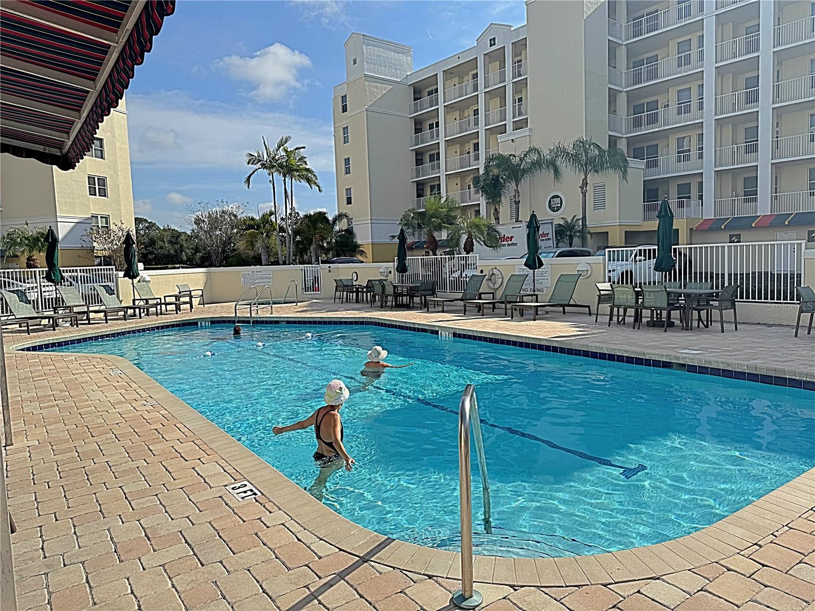 COUNTRY CLUB CONDO AT EAST BAY - Residential Lease