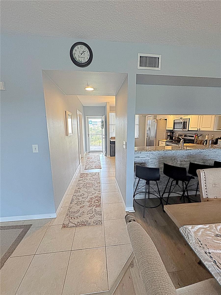 COUNTRY CLUB CONDO AT EAST BAY - Residential Lease