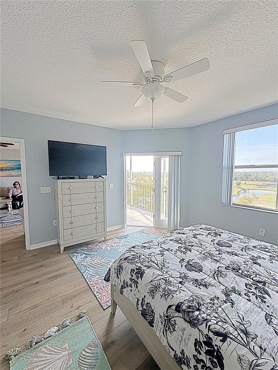 COUNTRY CLUB CONDO AT EAST BAY - Residential Lease