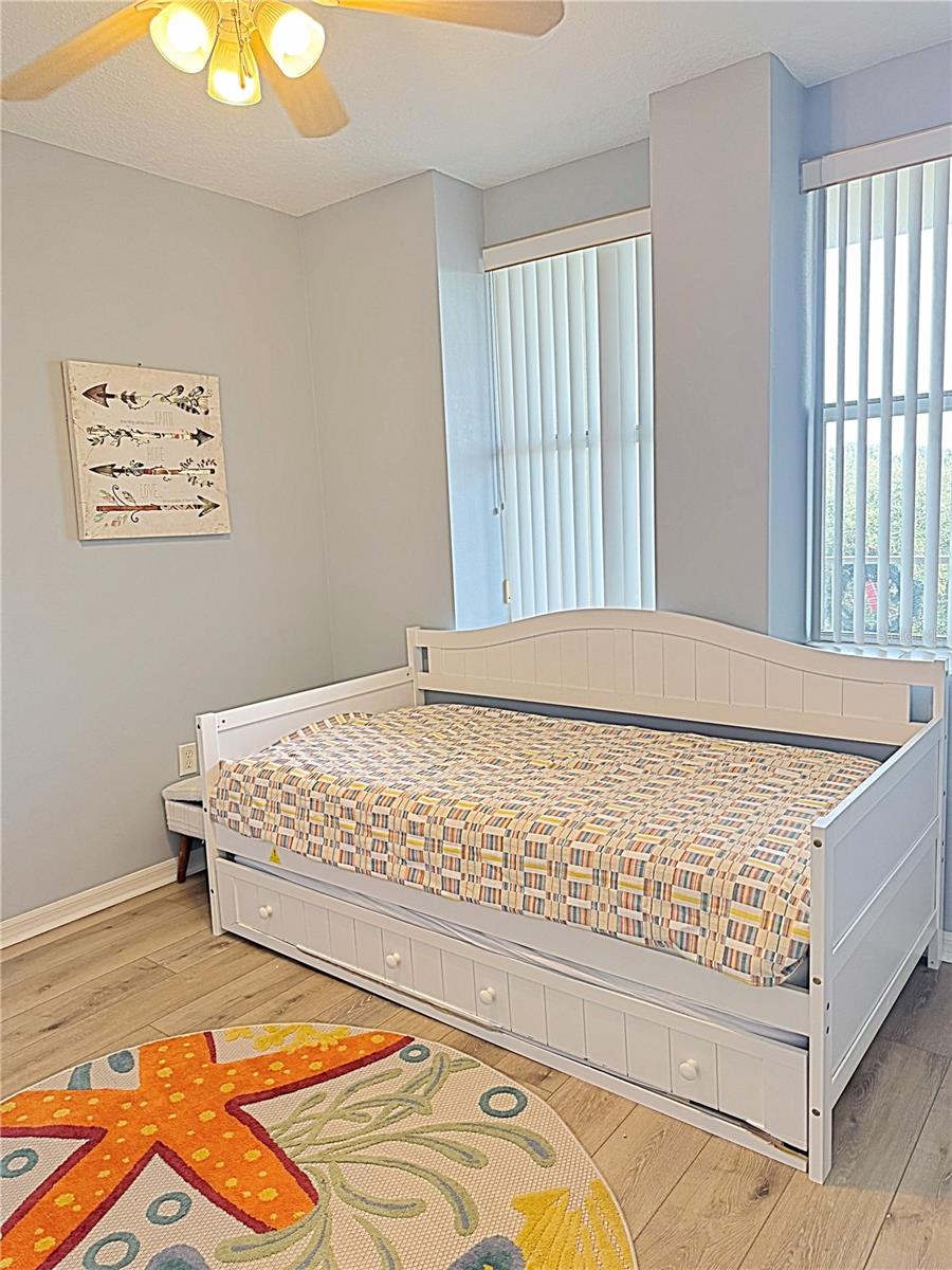 COUNTRY CLUB CONDO AT EAST BAY - Residential Lease