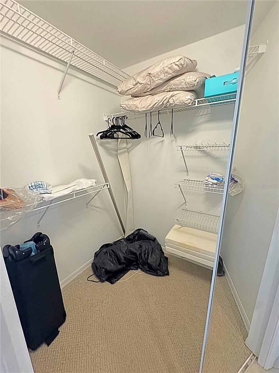 COUNTRY CLUB CONDO AT EAST BAY - Residential Lease