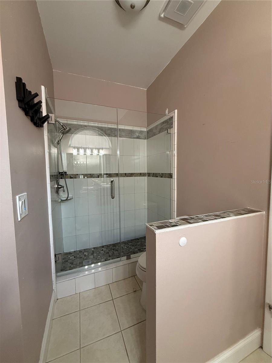 COUNTRYWAY PRCL B TR 16 - Residential Lease