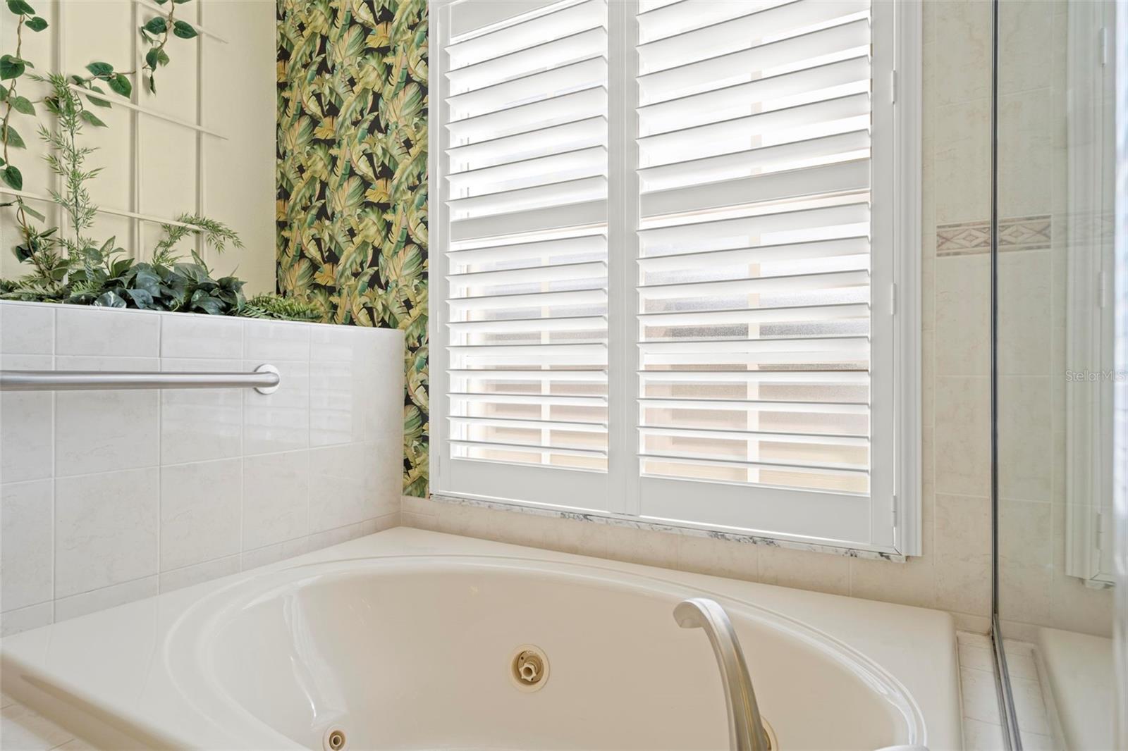 WELLINGTON AT SEVEN HILLS PH5A - Residential