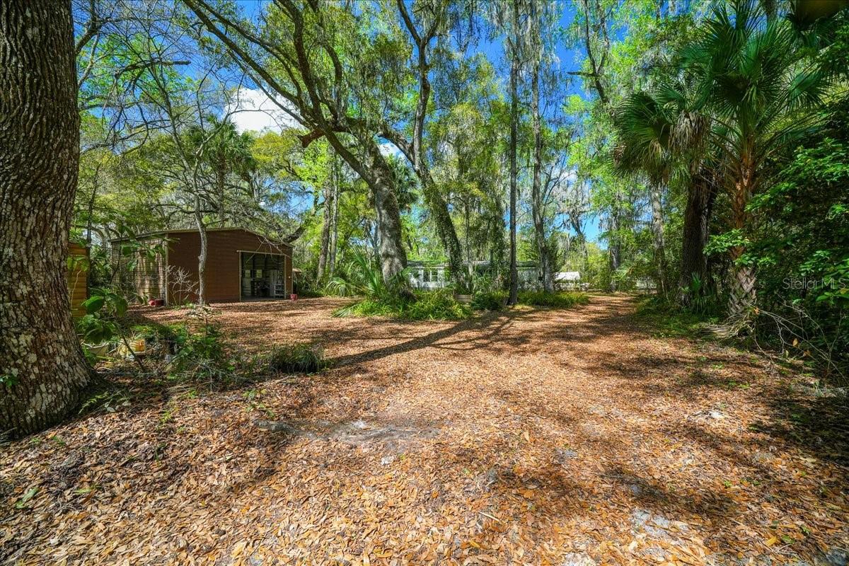 TOWERING OAKS 04 - Residential