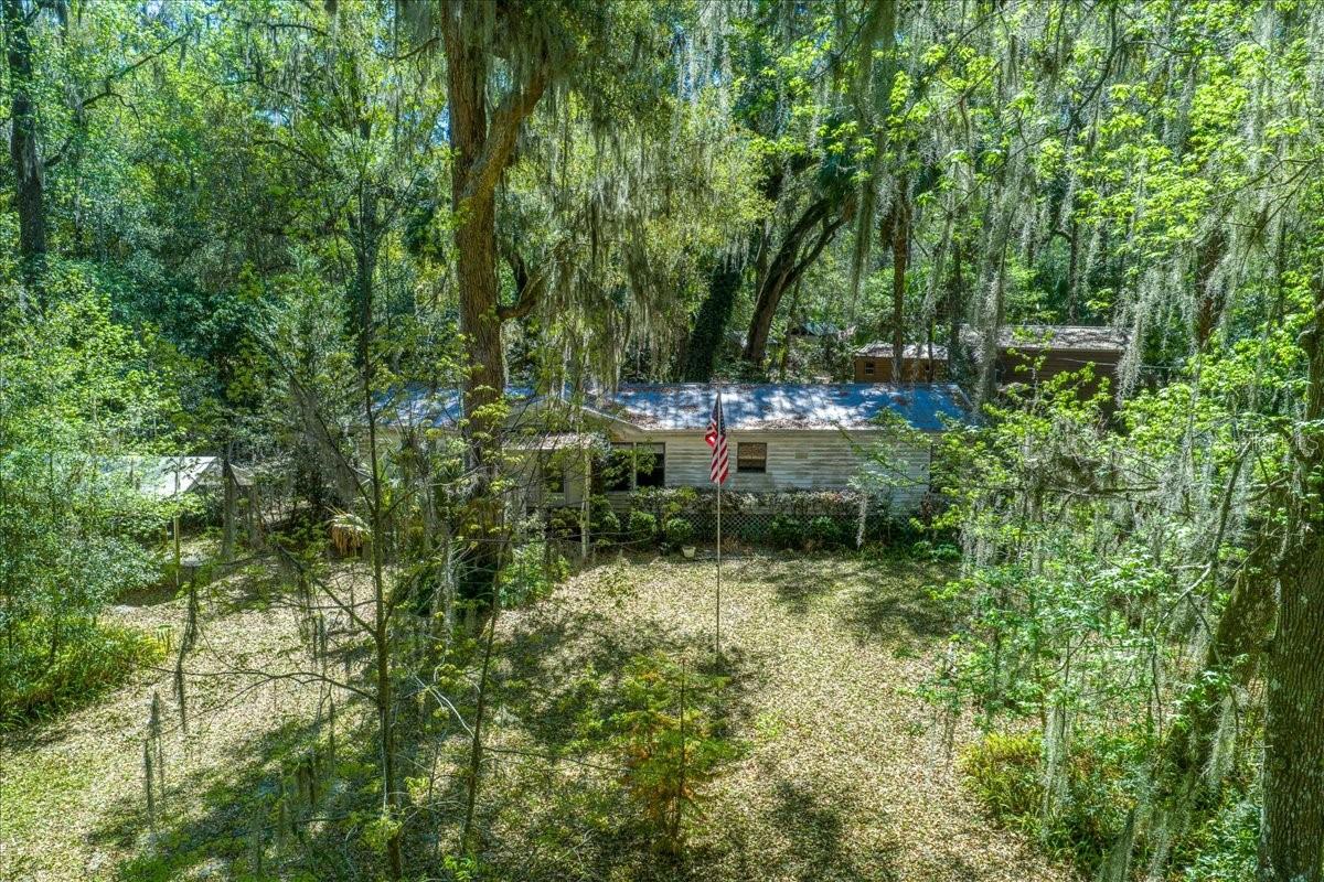 TOWERING OAKS 04 - Residential