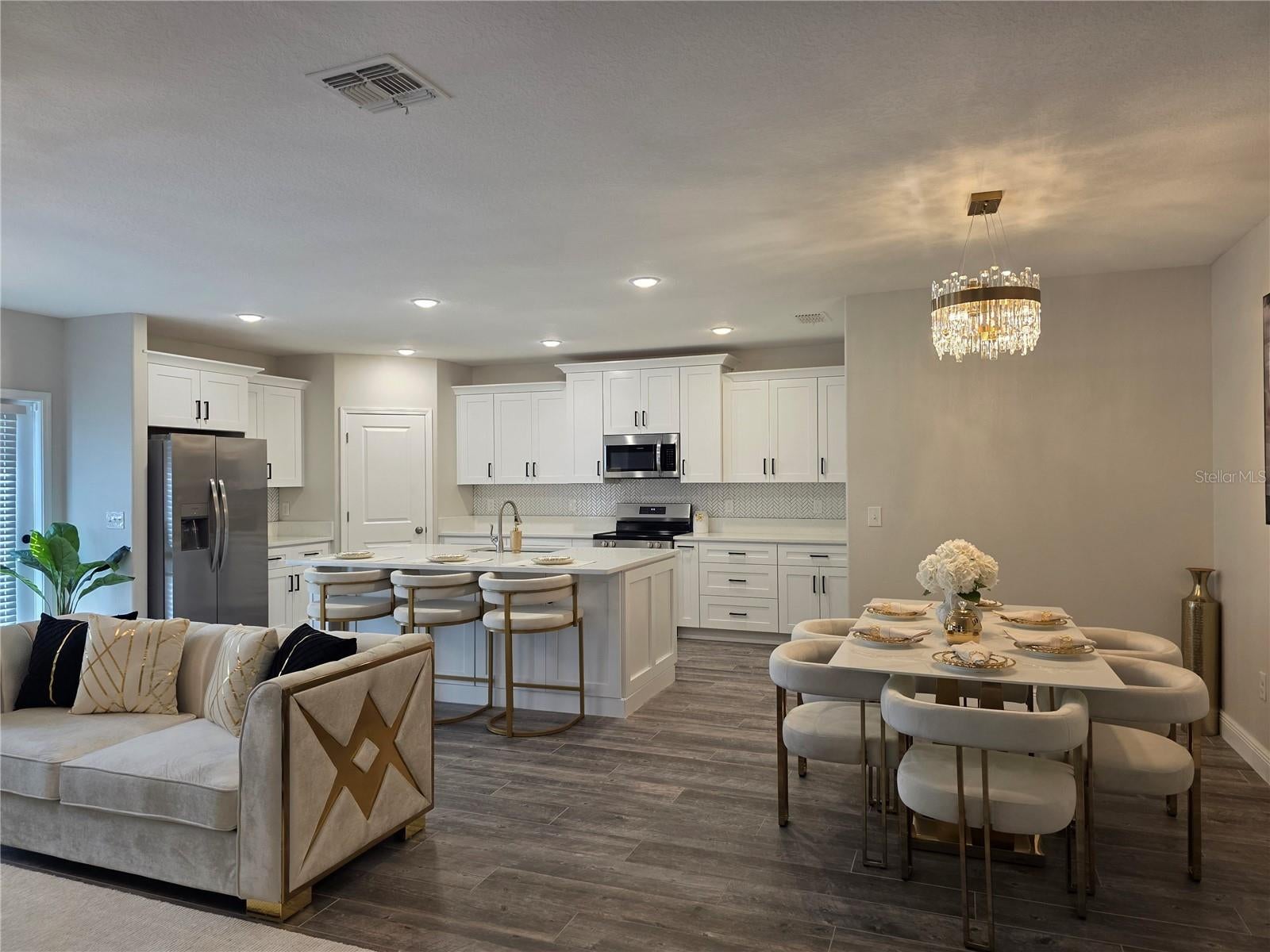 13909 ARBOR PINES DRIVE