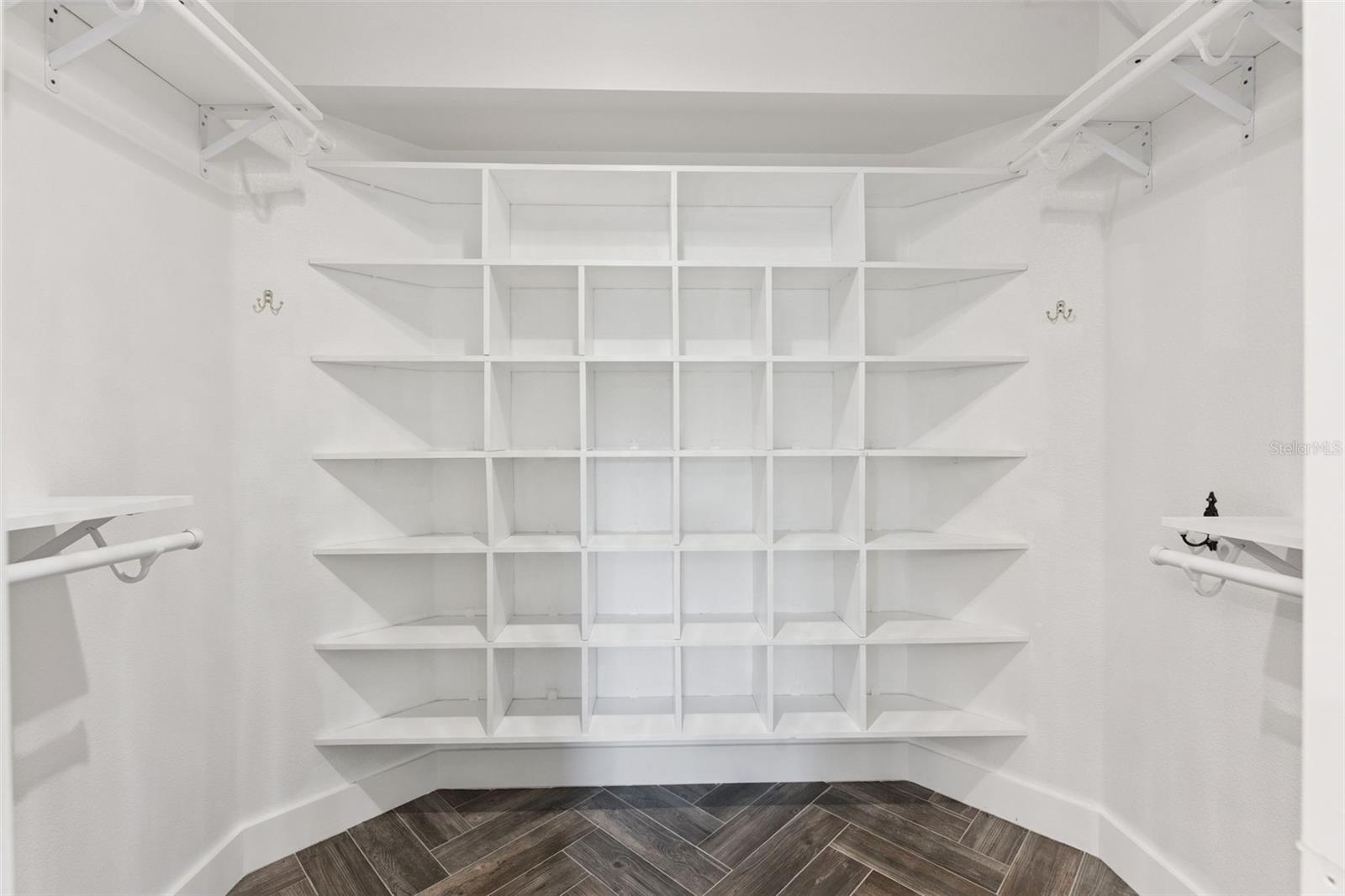 EAGLE POINTE PH 4 - Residential