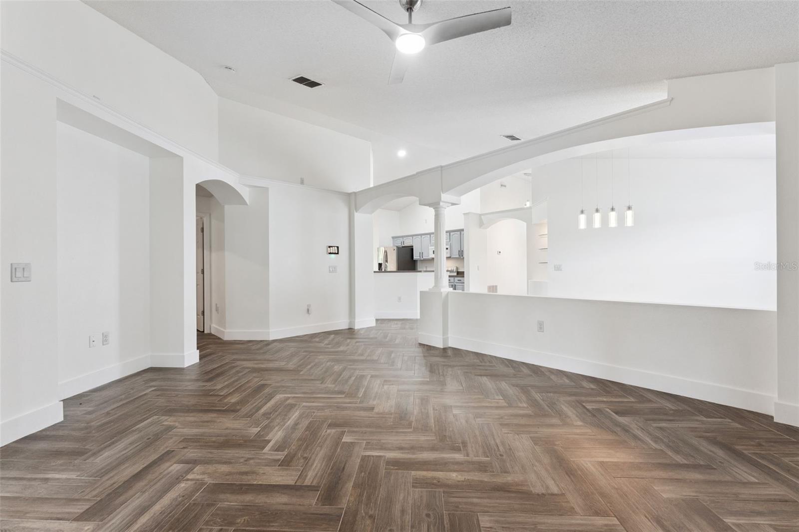 EAGLE POINTE PH 4 - Residential