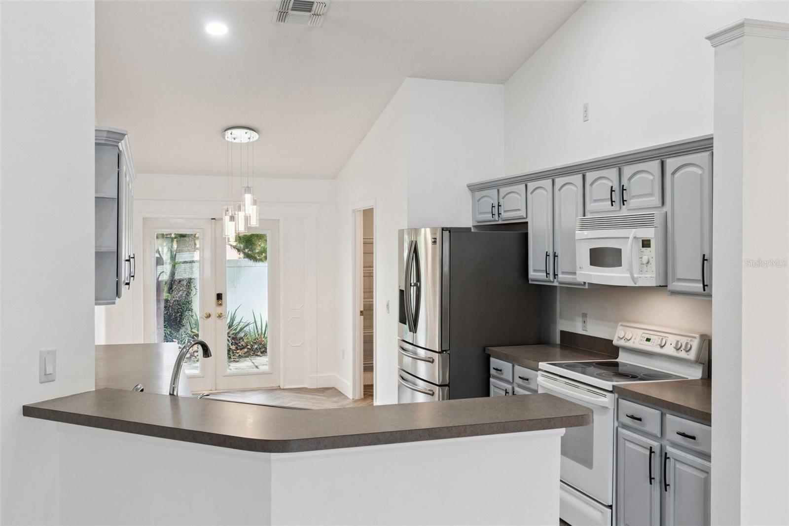 EAGLE POINTE PH 4 - Residential