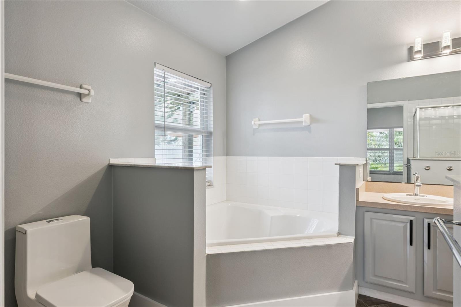 EAGLE POINTE PH 4 - Residential