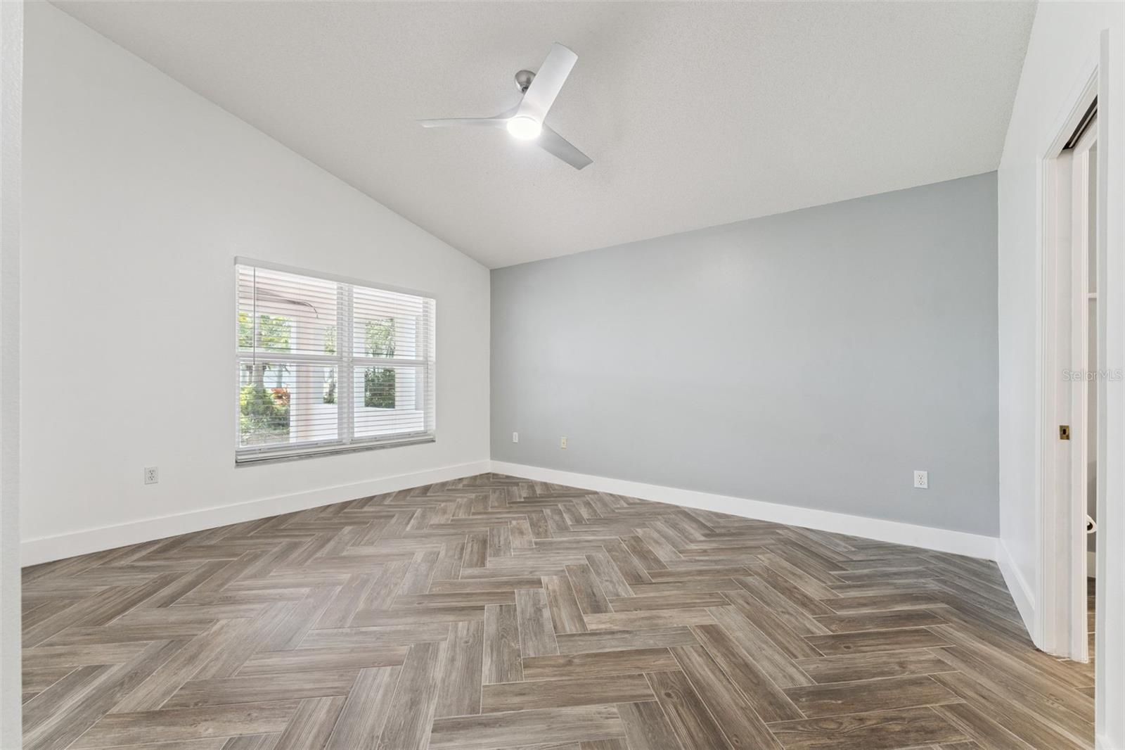 EAGLE POINTE PH 4 - Residential