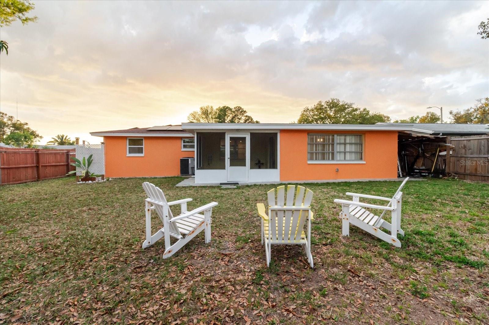 ALOHA GARDENS - Residential