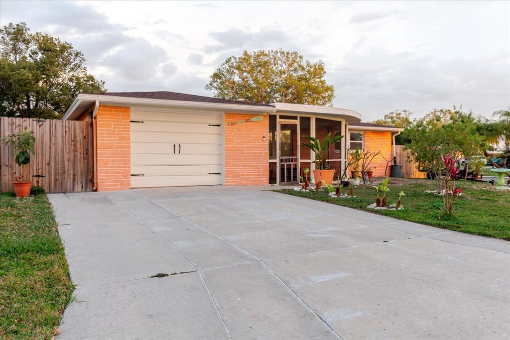 Photo of 2704 Lawn Place, Holiday, FL 34691 (MLS # TB8484146)