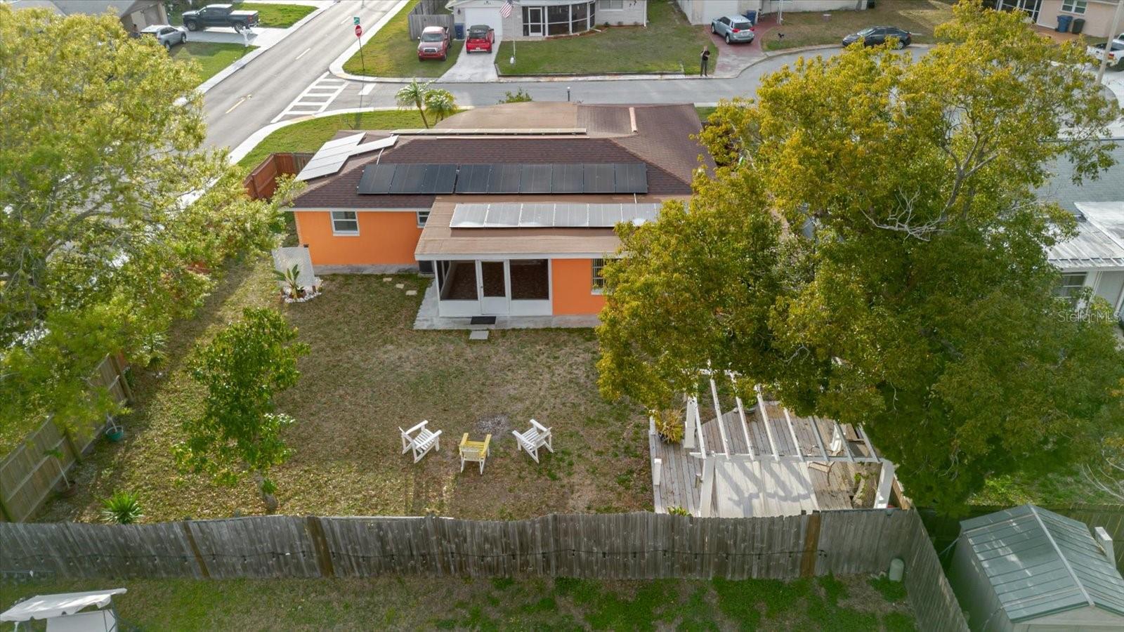 ALOHA GARDENS - Residential