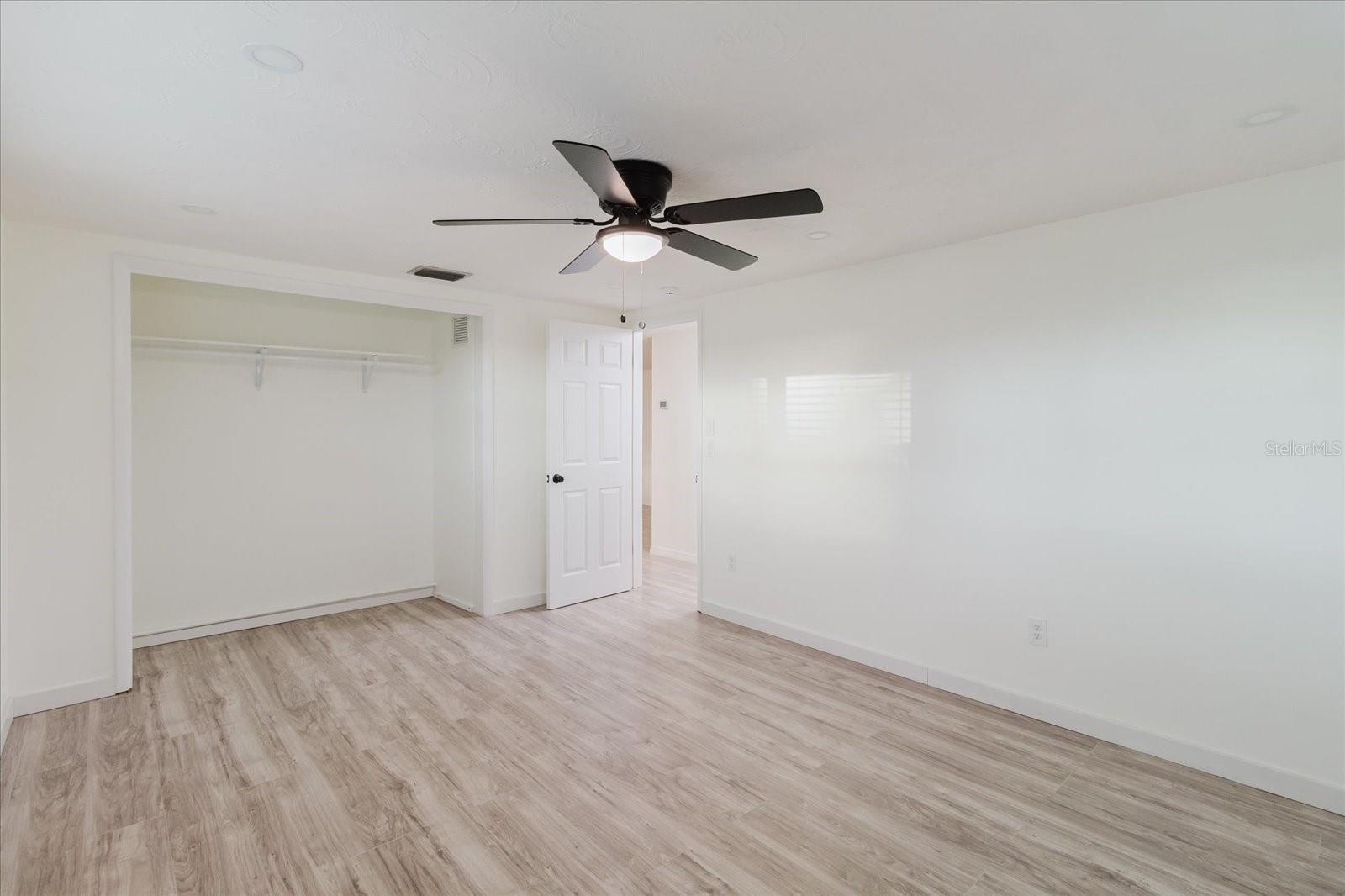 ALOHA GARDENS - Residential