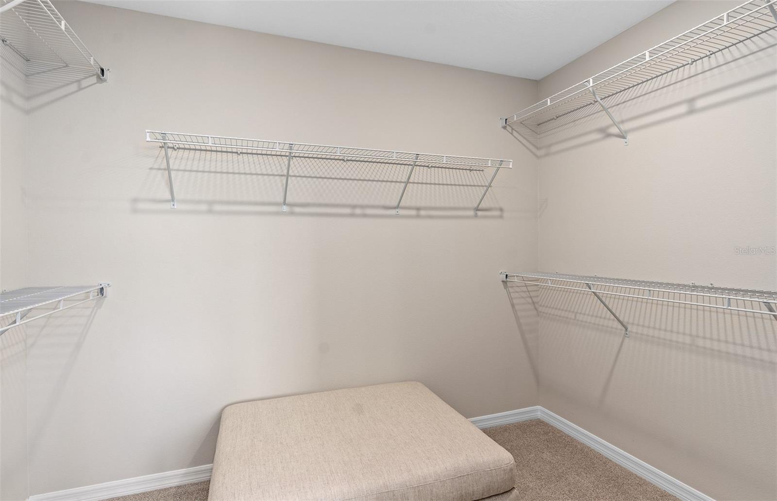 AMELIA GROVES - Residential