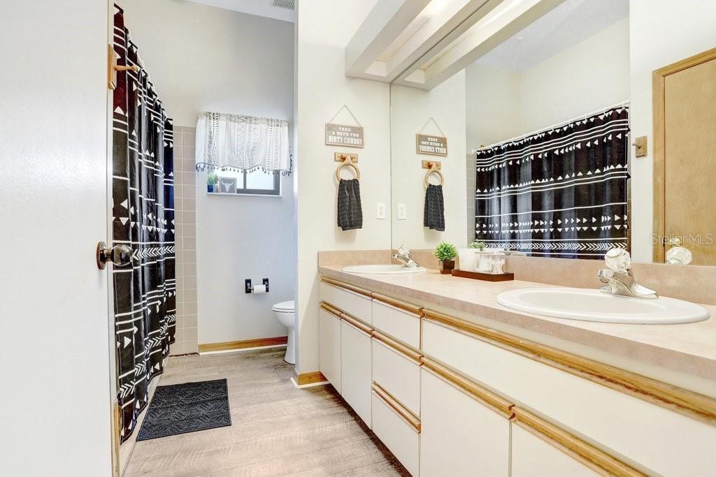 MULRENNAN ESTATES UNIT 2 - Residential