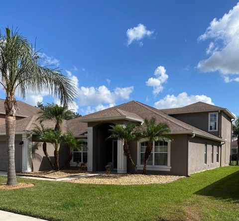 A home in WESLEY CHAPEL