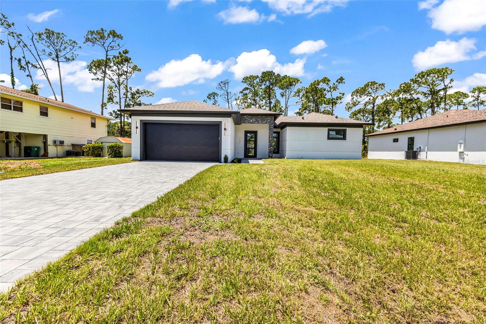 Search Properties for Sale 1 1105 CORNELIUS BOULEVARD