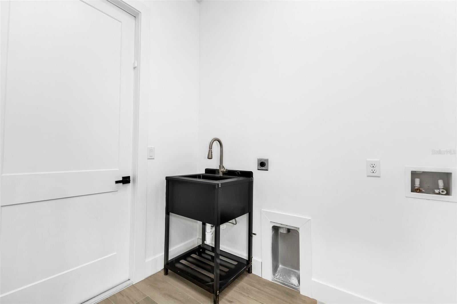 Search Properties for Sale 4 1105 CORNELIUS BOULEVARD