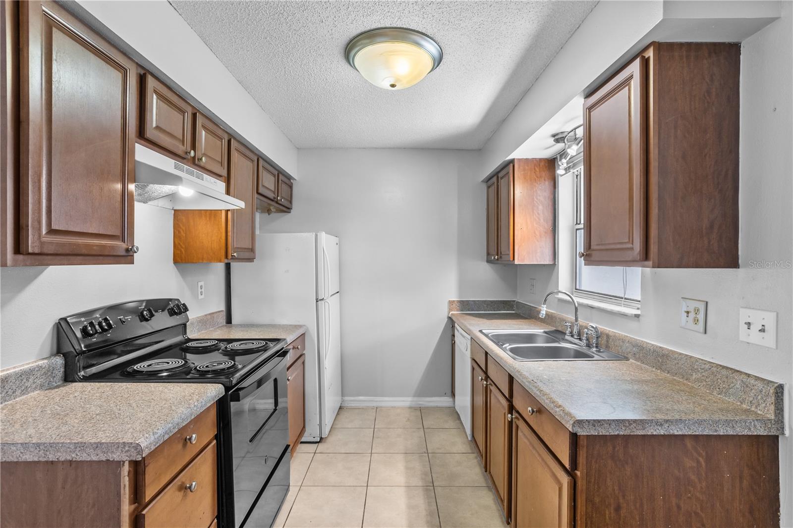 BERMUDA PALMS CONDO - Residential
