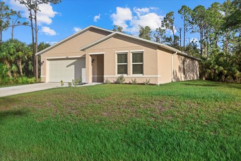 A home in PORT CHARLOTTE