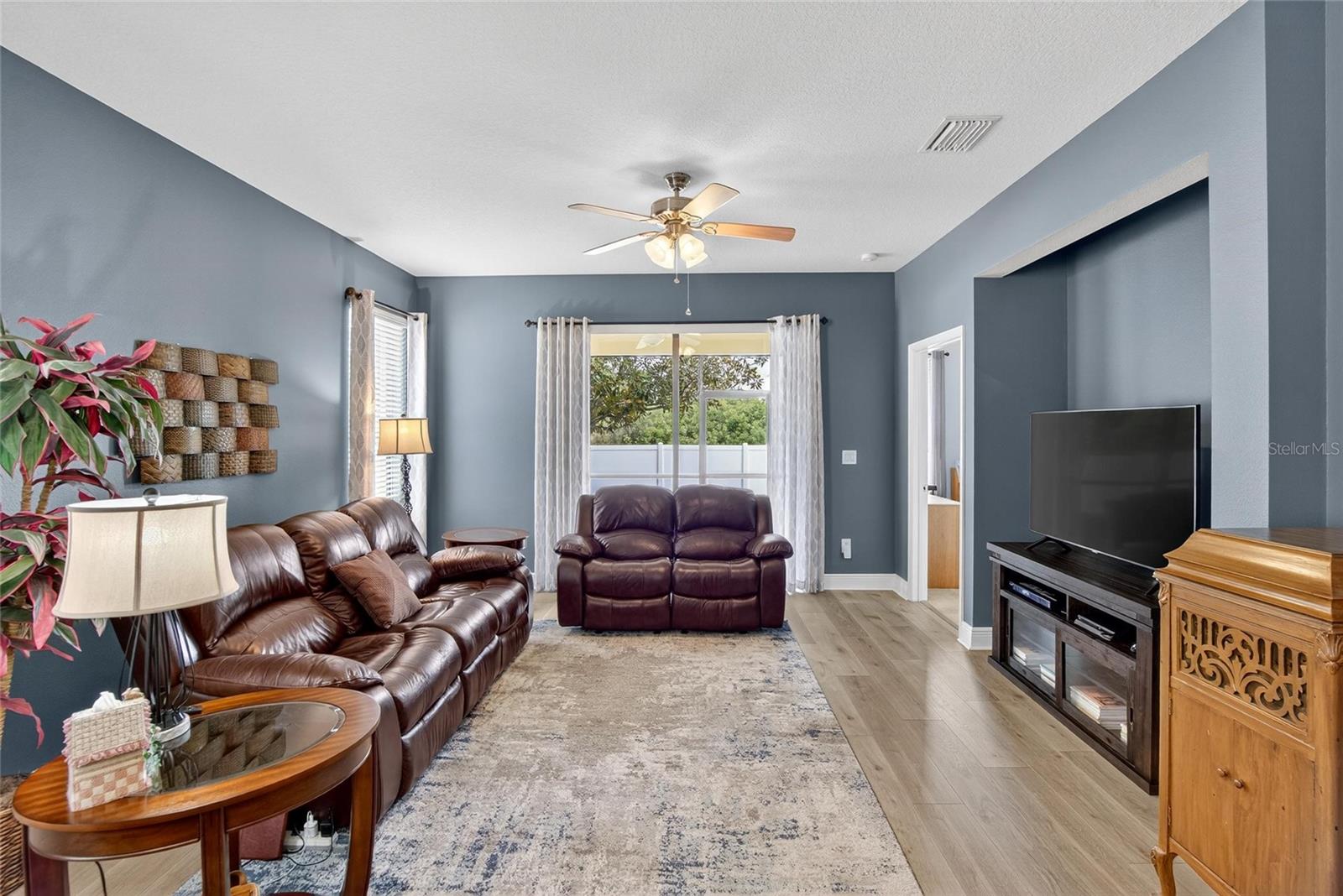 SOUTHSHORE FALLS PH 2 - Residential