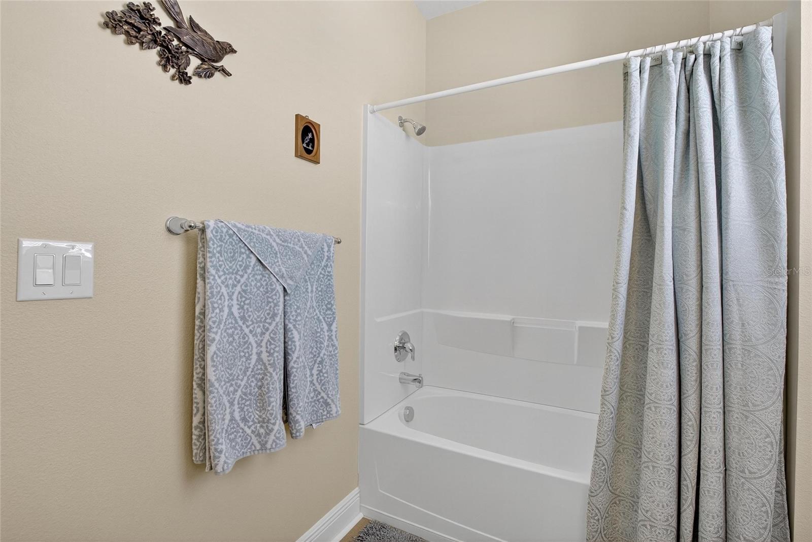 SOUTHSHORE FALLS PH 2 - Residential
