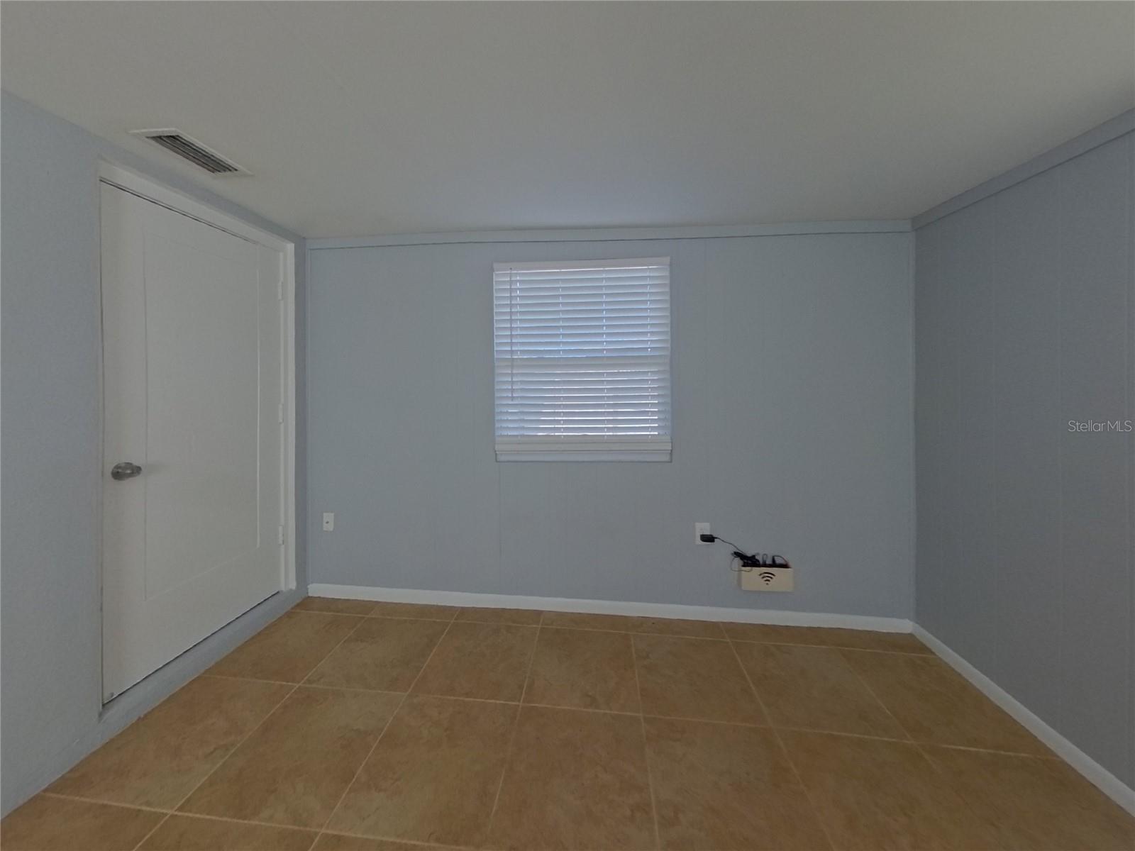 PINELLAS TERRACE - Residential Lease