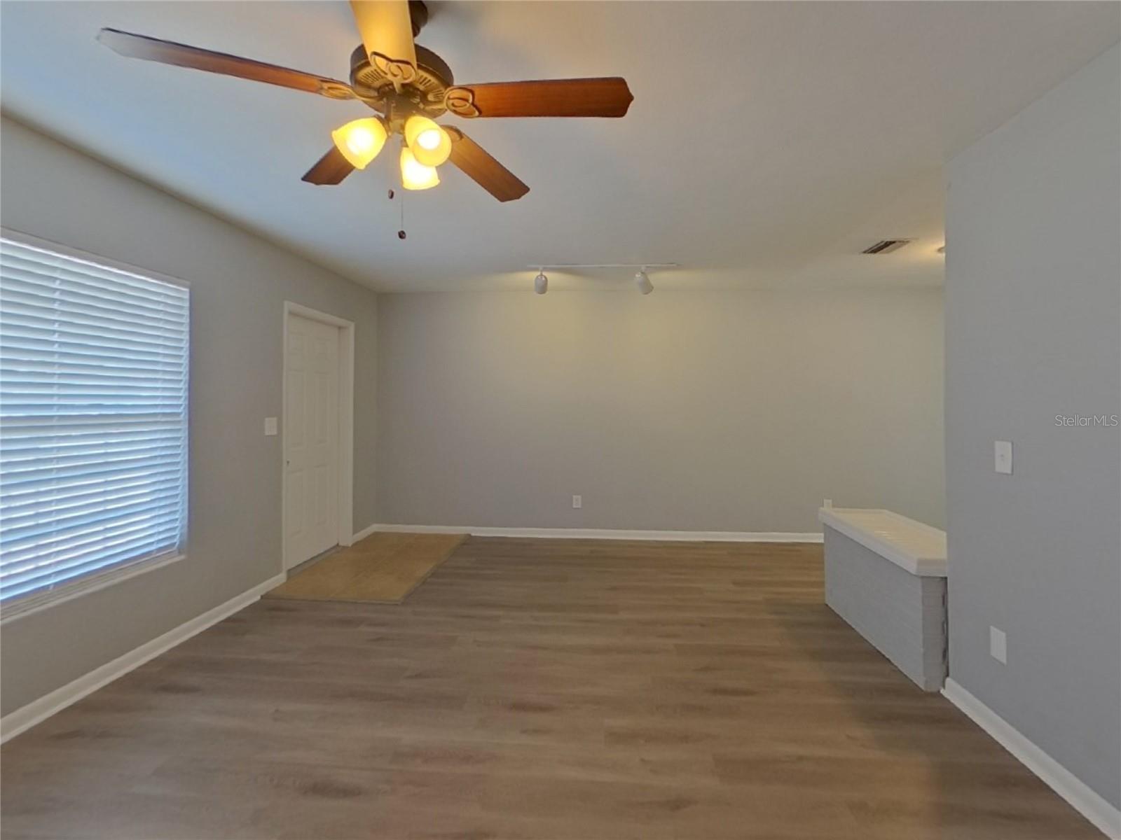 PINELLAS TERRACE - Residential Lease