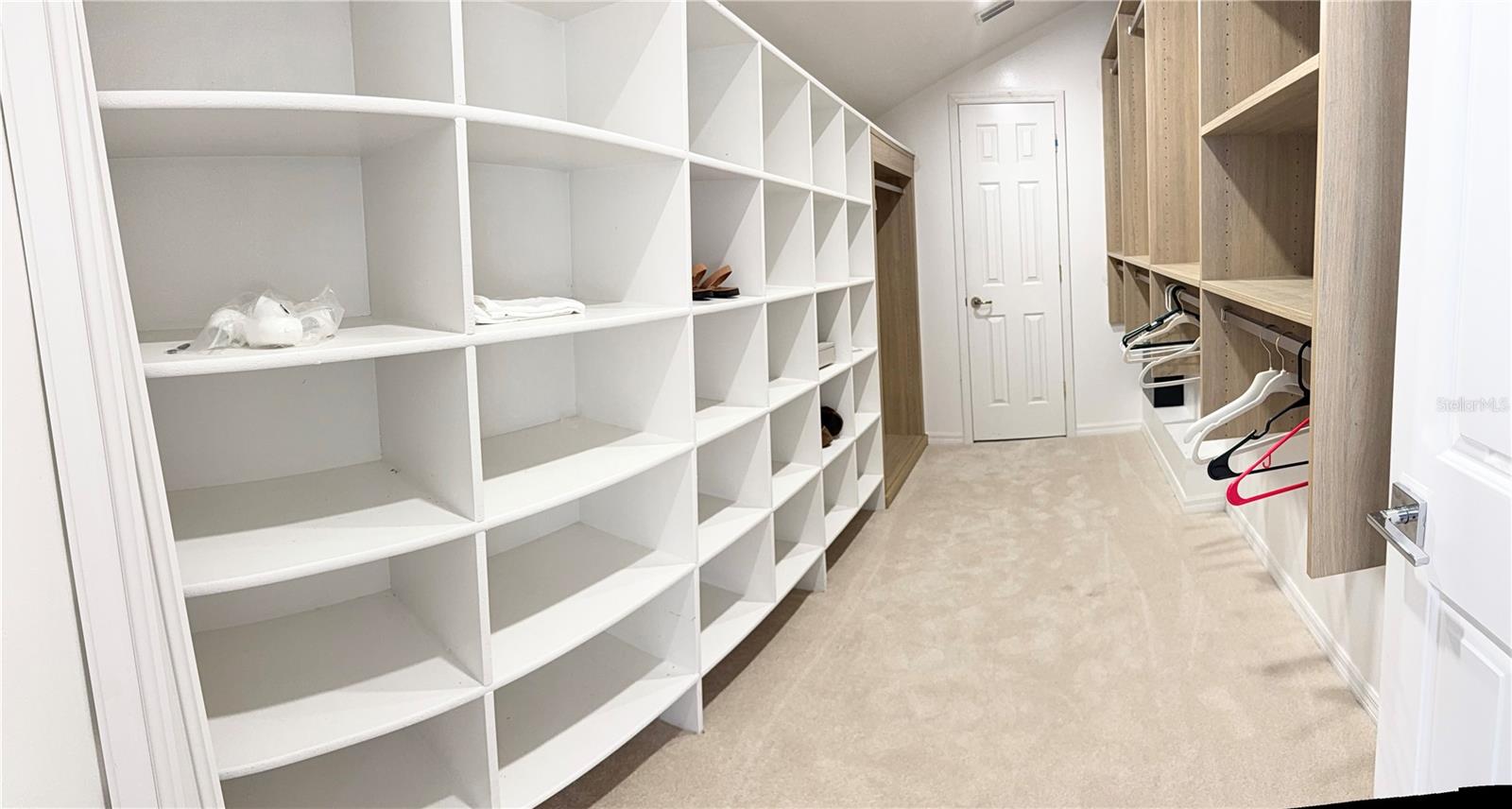REGAL OAK SHORES UNIT 3 - Residential