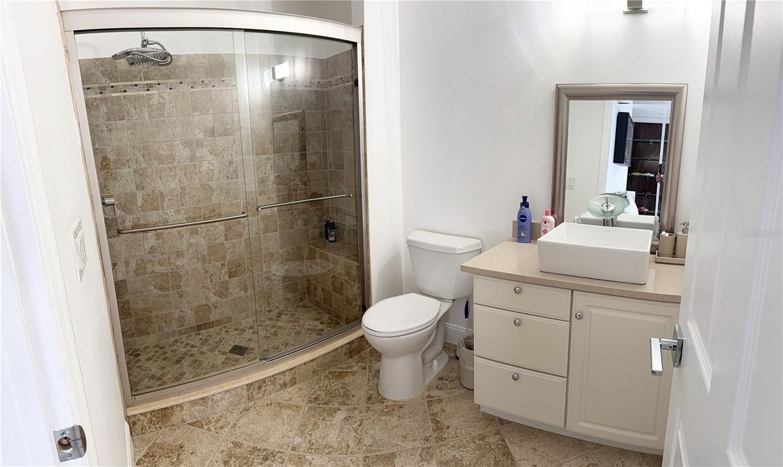 REGAL OAK SHORES UNIT 3 - Residential