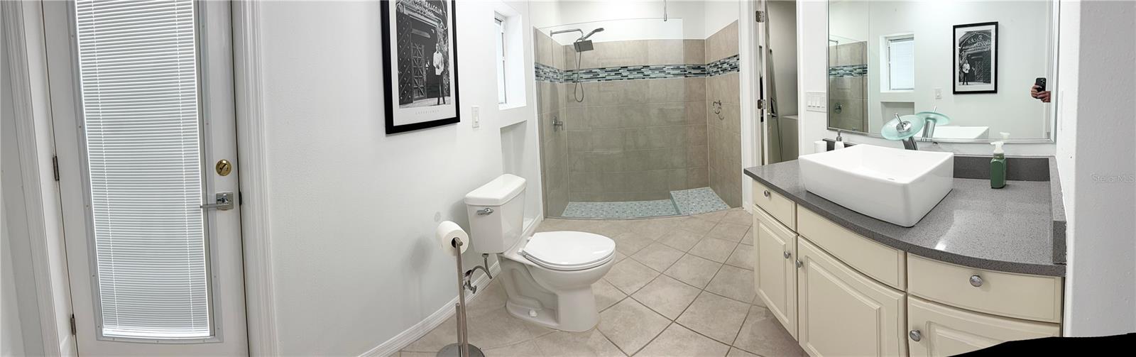REGAL OAK SHORES UNIT 3 - Residential