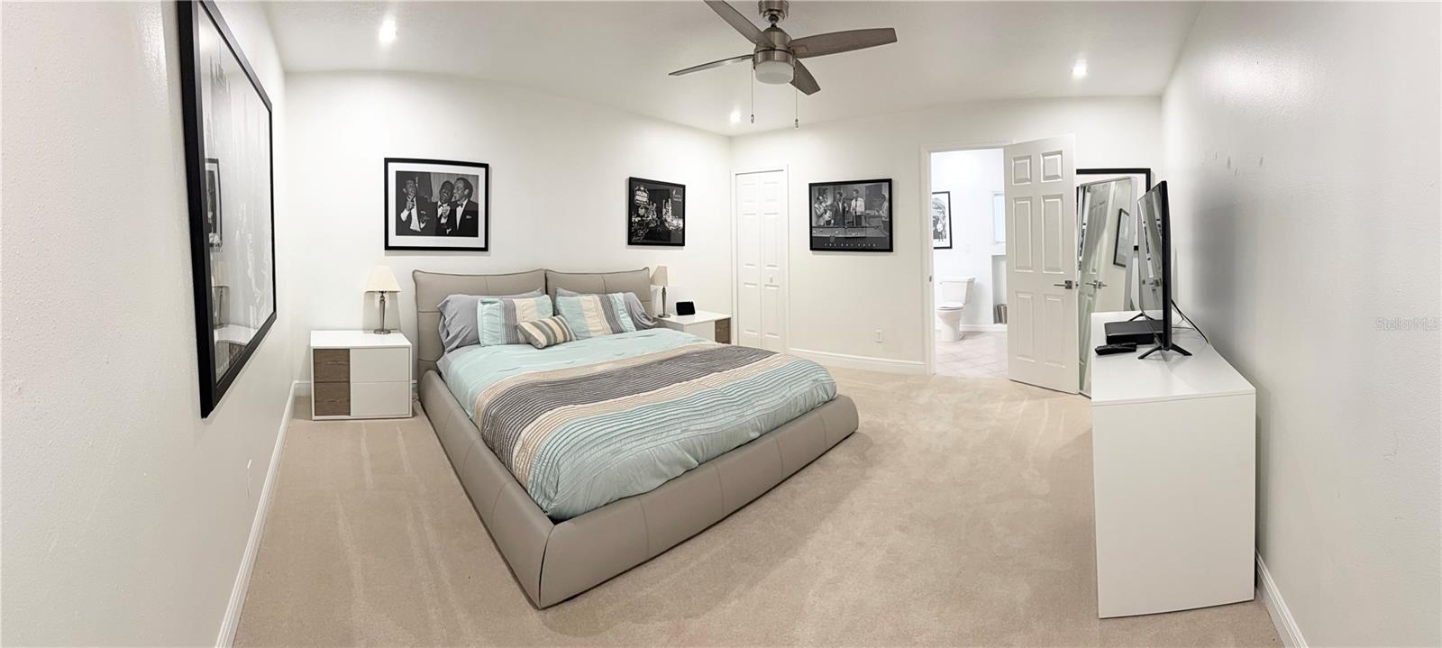 REGAL OAK SHORES UNIT 3 - Residential