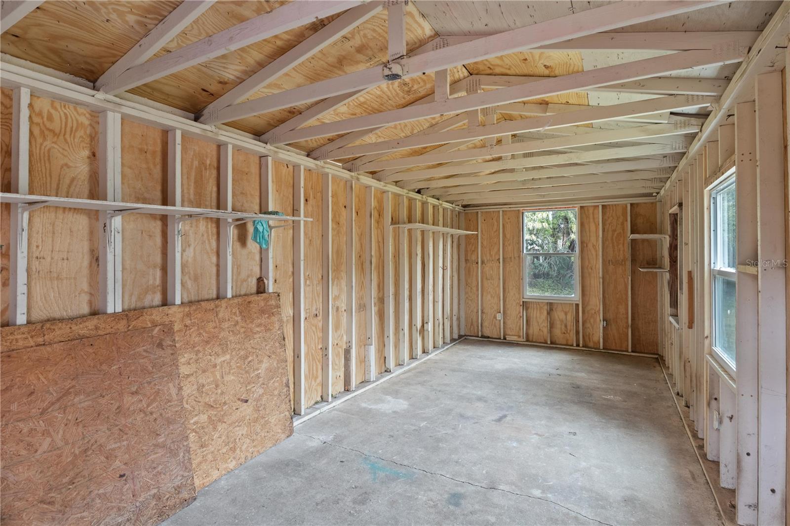 ALLANDALE - Residential