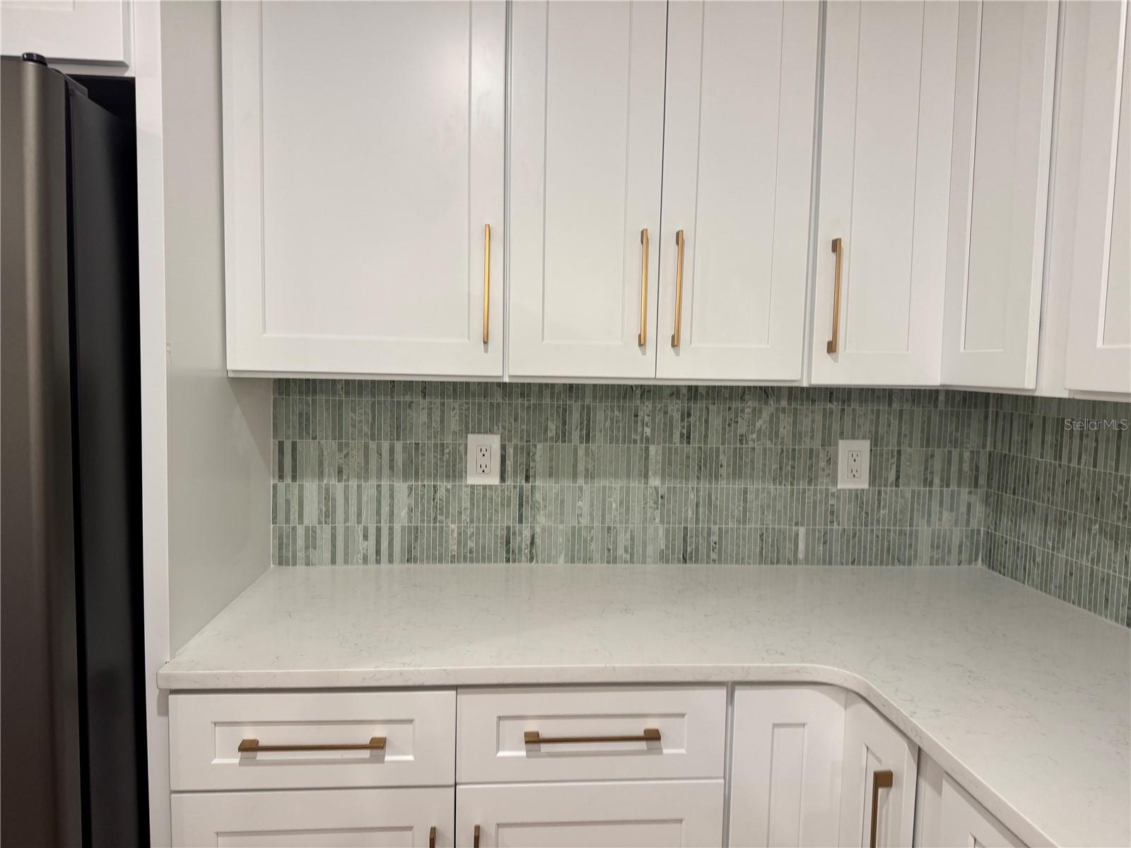 ALLANDALE - Residential