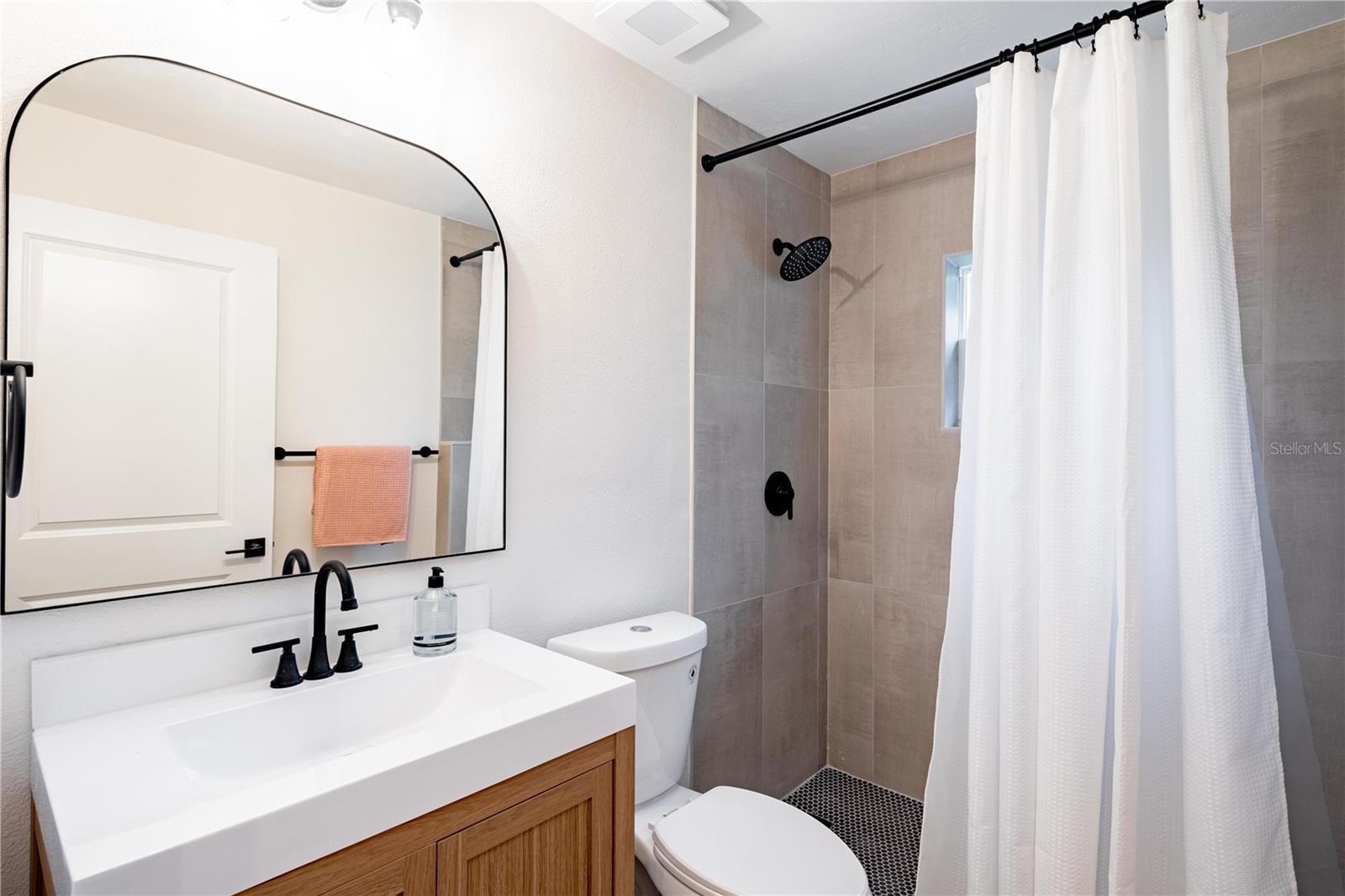 ALLANDALE - Residential