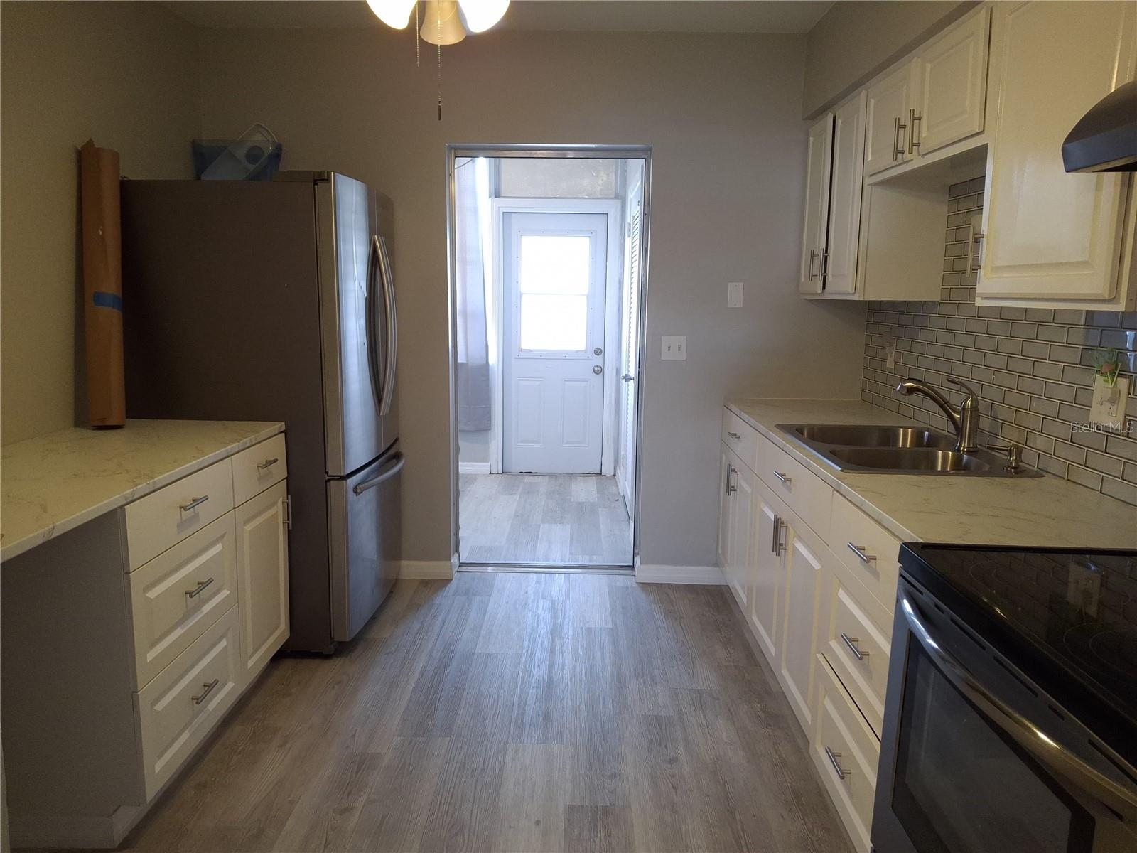 DISSTON REGENCY APTS CONDO - Residential Lease